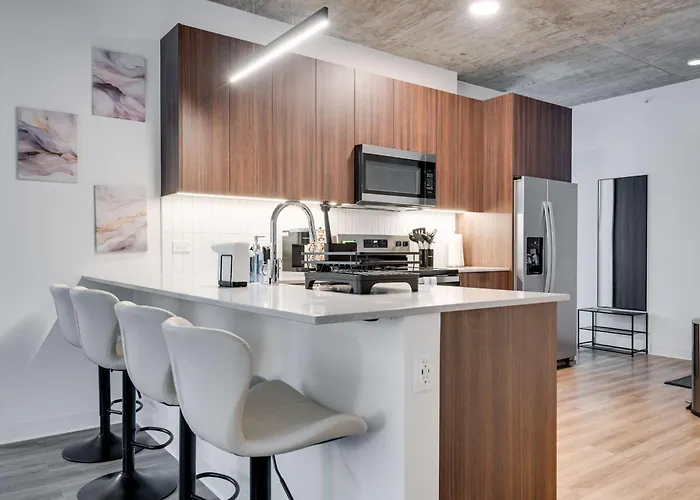 Wabash 4br - Pool Free In & Out Parking 6 Apartamento *