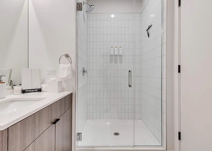 Wabash 4br - Pool Free In & Out Parking 6 Apartment Chicago