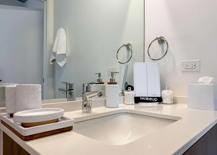 Wabash 4br - Pool Free In & Out Parking 6 Chicago
