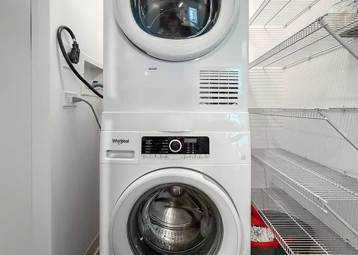 Wabash 4br - Pool Free In & Out Parking 6 Apartment