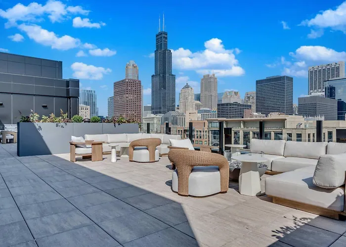 Wabash 4br - Pool Free In & Out Parking 6 Apartamento Chicago